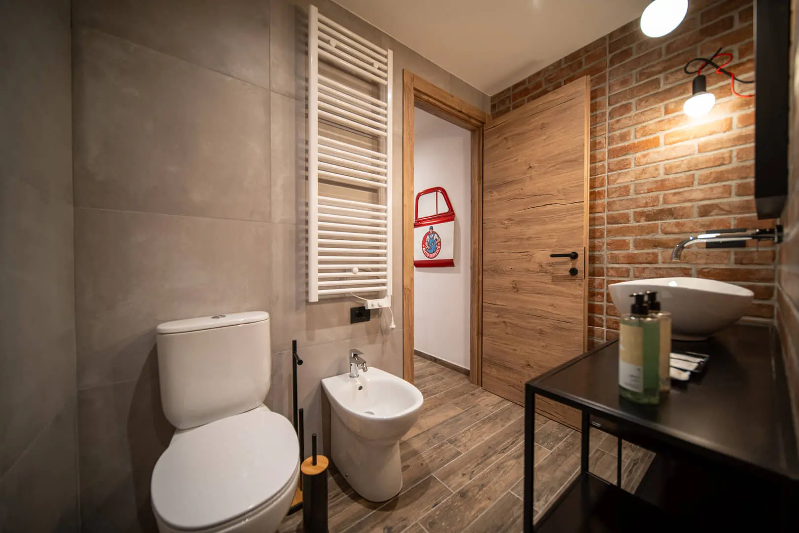 Bagno-elegante-e-moderno-3