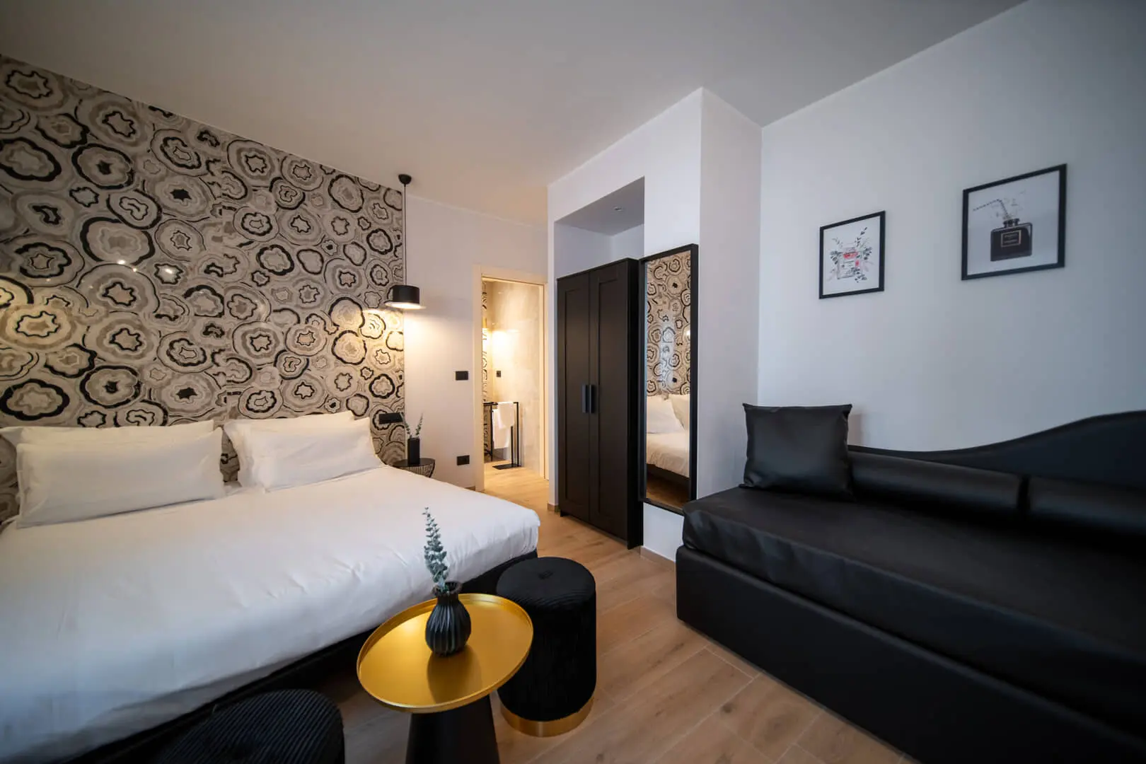 Camera-da-letto-moderna-e-elegante