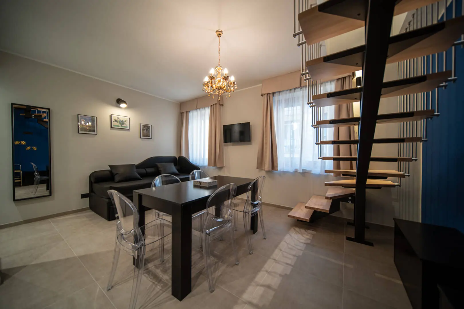 Soggiorno-moderno-con-dettagli-eleganti